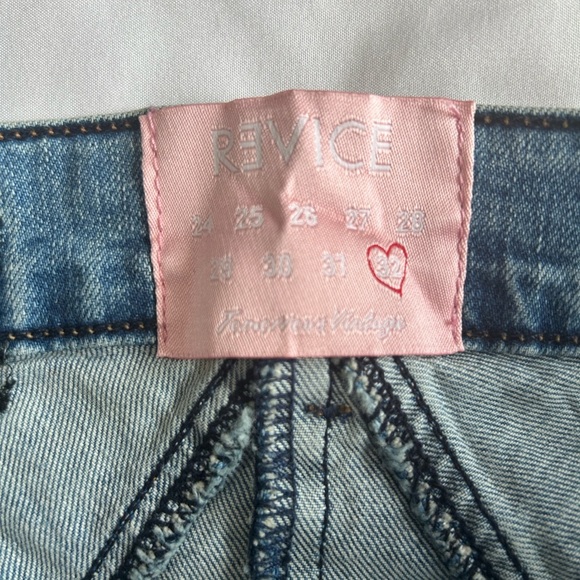 NEW with tags Revice Venus Star Jeans - Picture 3 of 9